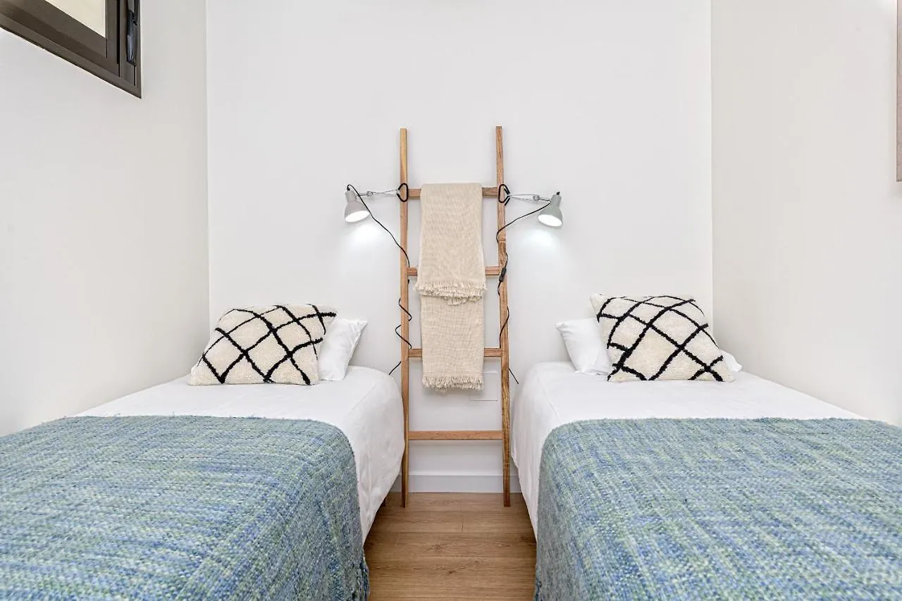Teatro Apartment In Malaga By Solaga Holiday Homes 0*,  Espanha
