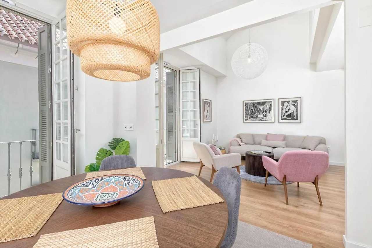 Teatro Apartment In Malaga By Solaga Holiday Homes Espanha